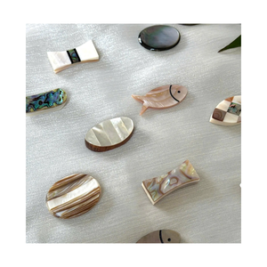 Ensemble de 5 ou 10 repose-baguettes en nacre faits à la main, accessoire de table de luxe pour la vaisselle fine - Product Image 2