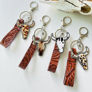 Stylish Genuine Leather Keychain Unique Shape Luxury Car Keyring Personalized Custom Logo <b>Key</b> Holder Wholesale - Product Image 2