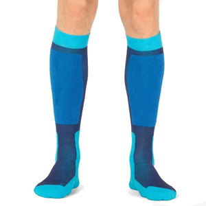 Chaussettes de football de haute qualité, dernier design, respirantes, extensibles, pour joueurs hommes, avec matière antidérapante - Product Image 1