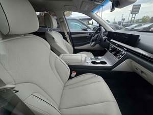 Genesis GV80 2.5T Prestige AWD d'occasion 2025 - Product Image 4