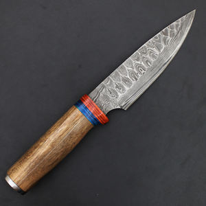 Cuchillos de caza diseñados para un uso en el campo con un filo afilado y duradero y un peso equilibrado. - Product Image 2