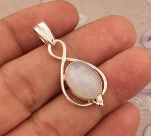 Wholesale Handcrafted Rainbow Moonstone Jewelry for Women Trendy Bohemian 925 Silver Pendant Genuine Gemstone Birthstone - Product Image 1