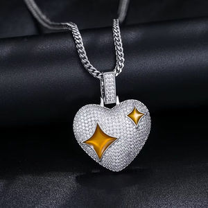 Colgante de Corazón Plateado con Incrustaciones de Cristal y Diamantes de Imitación, Joyería de Moda Hip Hop para Hombre, Regalo - Product Image 2
