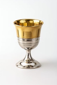 Classic Stainless Steel Bell-Shaped <b>Goblet</b> With Gold Rimmed Brass Cup Silver Base For Wedding Wine Serving - Product Image 1