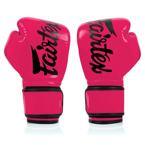 Gants de boxe Fairtex personnalisés avec logo du club, légers, respirants, en cuir véritable pour l'entraînement de Muay Thai - Product Image 2