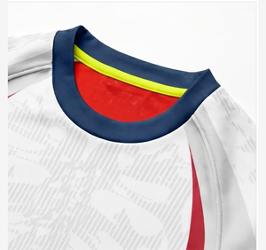 Maillot de football blanc, rouge et bleu, imprimé par sublimation |   Sans col |   Manches courtes |   Uniforme d'équipe personnalisé |   Vente en gros OEM - Product Image 5