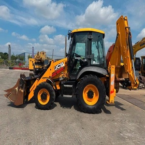 รถตักล้อยาง JCB พร้อมความสามารถการทำงานที่หลากหลายสำหรับโครงการจัดสวนและงานขุดดินทั่วไป - Product Image 1