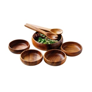 Bol en bois contemporain, conçu pour répondre aux besoins de restauration variés grâce à une fabrication raffinée et de qualité supérieure - Product Image 1