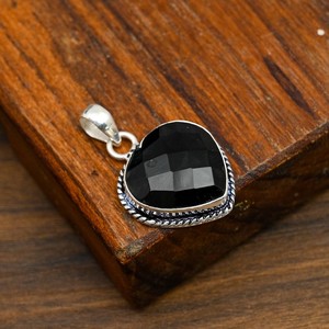 Pendentif en spinelle noire, fait main, en argent sterling 925, forme cœur, bijoux en pierres précieuses naturelles, cadeau de la Saint-Valentin - Product Image 5