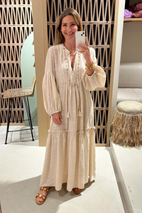 เดรสโบฮีเมียนลำลองหรูหราสำหรับฤดูร้อนปี 2026 ชุดเดรสยาวทรงบูติกสำหรับผู้หญิง สีเบจ ผ้าฝ้ายถักลายดอกไม้ พิมพ์ลายดอกไม้ แขน 3/4 ทรงหลวม - Product Image 4