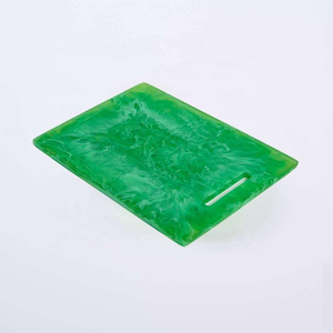 Plateau à fromages et charcuteries en résine coquille Saint-Jacques vanille, compatible lave-vaisselle, par Faizacraft - Product Image 2