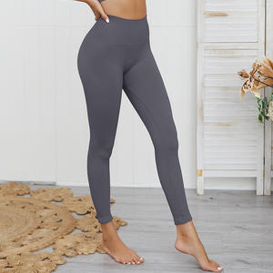 Conjuntos de Yoga y Fitness para Mujer: Sujetador Deportivo, Pantalones Cortos, Chaleco de Manga Larga, Leggings con Efecto Scrunch Butt, Traje de Yoga para Entrenamiento y Running - Product Image 4