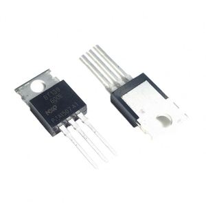 Nouveau Triac BT139-600E TO-220 fabriqué en Chine, 16A 600V - Product Image 1