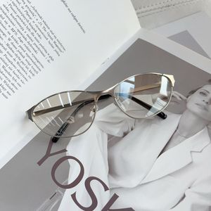 Punk Y2K Style Design Metal Fashion Oversized Cat Eye Sunglasses UV400 PC Lenses Travel Cycling Driving Men's Women's - Product Image 2