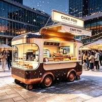 Chariot de shawarma avec grill vertical pour poulet, bœuf, agneau, accompagné de houmous et de riz, idéal pour les foires et marchés.
