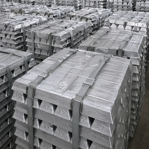 Lingotes de Aluminio de Calidad de Exportación A7 99.7%, Lingotes de Aluminio Primario para Uso Industrial, Construcción y Procesamiento de Metales - Product Image 5