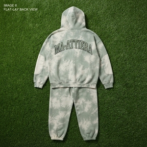 Ensemble survêtement streetwear homme vert sauge crème tie-dye avec sweat à capuche zippé et pantalon large, panneau de manches clouté, personnalisable OEM ODM - Product Image 6