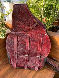 กระเป๋าแซดเดิลสไตล์ตะวันตก & กระเป๋าหนังแท้สลักลายดอกไม้สำหรับใส่ม้า - Product Image 2