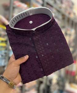 Conjunto de Kurta Larga de Rayón de 14 kg para Mujer al por Mayor con Trabajo de Lentejuelas Chikankari y Pijama de Algodón Raymond - Product Image 1