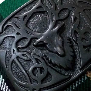 Hebilla de cinturón escocesa nueva con cabeza de ciervo y acabado negro/nudos celtas, accesorios clásicos de las Tierras Altas - Product Image 5