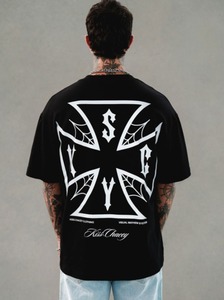 เสื้อยืดคอกลมแขนสั้นพิมพ์ลายพรางแบบกำหนดเองสำหรับผู้ชาย ทรงปกติ ระบายอากาศได้ดี ผ้าถัก 100% คอตตอน สวมใส่สบาย มีโลโก้ด้านหน้า น้ำหนัก 220 กรัม ผ้าเจอร์ซีย์ - Product Image 2