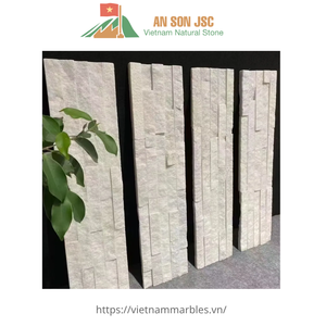 แผ่นผนังหินอ่อนสีขาวธรรมชาติคุณภาพสูงแบบหน้าตัด สำหรับงานตกแต่งภายนอกอาคารที่ทนทาน เหมาะสำหรับโครงการก่อสร้างสมัยใหม่ - Product Image 2