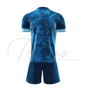 Uniformes de Fútbol Personalizados a Precios Económicos, Nuevo Modelo, Últimos Diseños, Sublimación de Primera Calidad, Uniformes Deportivos para Entrenamiento - Product Image 2