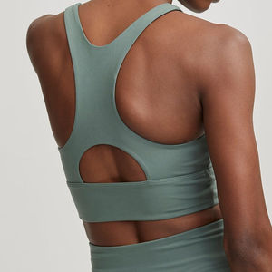 Soutien-gorge de sport long basique uni pour femme, idéal pour la gym, le fitness et le yoga, fabrication OEM/ODM sur mesure 2026 - Product Image 3