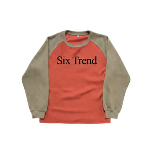 เสื้อยืดแขนยาวผู้ชาย Six Trend รุ่น Raglan สีแดงมะกอก คอโอ แต่งผ้าถักตัดกัน สไตล์ลำลอง สตรีทแวร์ พิมพ์ลายโลโก้ด้านหน้า - Product Image 1