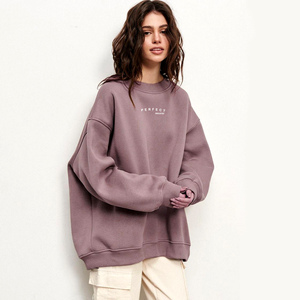 Sweat-shirt oversize à col rond pour femme, épais et chaud pour l'hiver, 100% coton, impression en relief, broderie imprimée par transfert thermique - Product Image 2