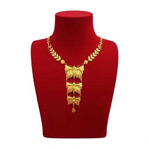 สร้อยคอจี้ผีเสื้อทองคำแท้ 22K สำหรับผู้หญิง ดีไซน์ผีเสื้อสามชั้น ทองคำแท้ 22kt เครื่องประดับเจ้าสาว น้ำหนัก 13.29 กรัม - Product Image 2