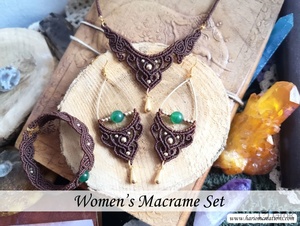 Conjunto de Joyería de Macramé con Piedras Preciosas Verdes Naturales, Collar, Aretes y Pulsera Boho Hechos a Mano, Cristales Curativos - Product Image 4