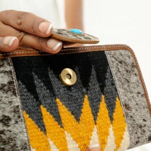 Nuevo estilo occidental, embrague de cuero con herramientas aztecas, Real hecho a mano, herramientas marrones Vintage, diseño único de baraja de tarjetas, billetera de cuero - Product Image 5