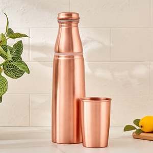 Bouteille d'eau Radhe Enterprises Premium en cuivre brun 1000 ml, design classique écologique personnalisé, portable pour les voyages et les activités de plein air - Product Image 6