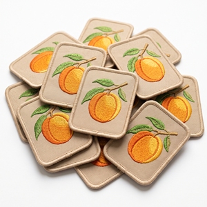 Écussons brodés abricot, badges fruits, fournisseur en gros, écusson botanique rectangulaire orange pour vêtements - Product Image 1