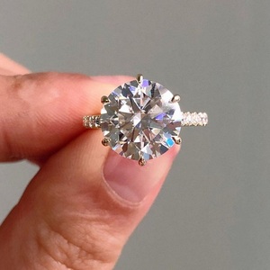 Bague en diamant Moissanite VVS de qualité supérieure, bijoux de luxe pour mariage, fiançailles, anniversaire et occasions spéciales - Product Image 5
