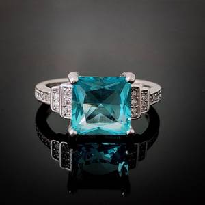 Anillo de compromiso y promesa de boda Ava Aquamarine Solitaire de plata de ley con piedra preciosa, regalo para mujer - Product Image 1