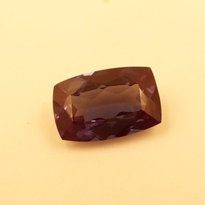 พลอยอเล็กซานไดรต์ธรรมชาติ 3.00 กะรัต ทรงคุชชั่น เปลี่ยนสีได้ HAYAAT GEMS สำหรับทำเครื่องประดับ - Product Image 5