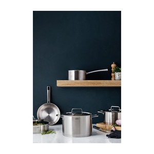 Pentola Lacor in acciaio inox da 1,5 litri con manico per cucinare - Product Image 2