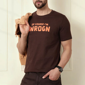 เสื้อยืดผ้าถักโพลีเอสเตอร์/คอตตอน สไตล์กราฟิกยกสูงแบบลำลองทันสมัย เนื้อผ้านุ่ม ระบายอากาศได้ดี สวมใส่สบาย เป็นมิตรต่อสิ่งแวดล้อม - Product Image 1