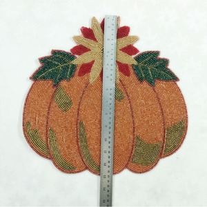 Napperon perlé artisanal en forme de citrouille, en perles de verre, pour la table, décoration florale d'automne pour Thanksgiving - Product Image 5