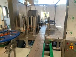 Etiquetadora Automática Eléctrica de Alta Eficiencia de 120 BPM para Botellas de Plástico de Bebidas con Núcleo de Bomba, Bolsas de Alimentos y Sobres - Product Image 2