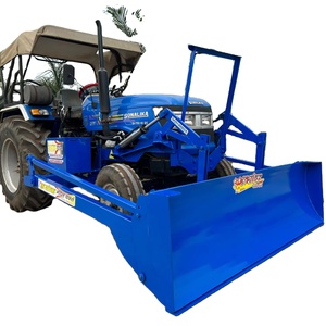 อุปกรณ์ต่อพ่วงรถดันดินเหล็กกล้าอ่อนสำหรับงานหนักของ Ashok Metal Works สำหรับรถแทรกเตอร์ Farmtrac 50 แรงม้า ระบบไฮดรอลิก 4 ล้อขับเคลื่อน ปรับระดับพื้นที่ได้อย่างรวดเร็ว - Product Image 1