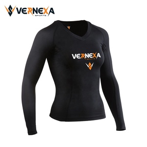 Haute qualité femmes léger Rash Guard personnalisé conçu Compression chemise surdimensionné actif Shorts été Sublimation - Product Image 3