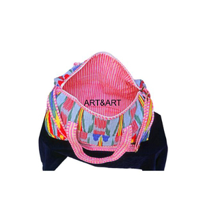 Sac de voyage matelassé en coton léger de luxe personnalisé, sac de week-end, sac de sport pour hommes et femmes - Product Image 5