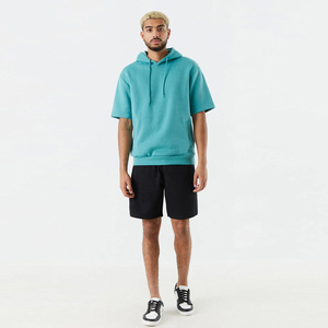 เสื้อฮู้ดแขนสั้นผู้ชายคุณภาพดีที่สุดสำหรับฤดูหนาว พร้อมลายพิมพ์ดิจิทัล ออกแบบเองได้ ผ้าฝ้ายฟลีซ 100% ระบายอากาศได้ดี ขั้นต่ำ 2 ชิ้น - Product Image 2