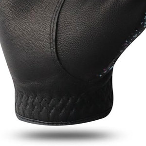 Gant de golf en cuir Cabretta de qualité supérieure avec motif éclaboussures de peinture noire, ajustement flexible, construction en similicuir durable - Product Image 3