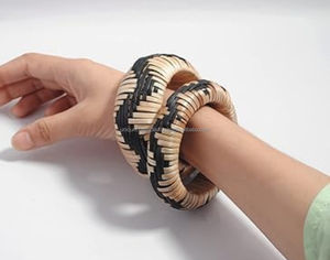 Colorido hecho a mano polaco madera joyería pulseras ratán brazaletes Luxe perla incorporada decoración del hogar regalos de cumpleaños - Product Image 1