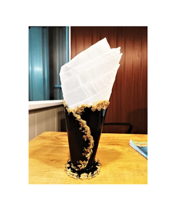 Boîte à mouchoirs en résine époxy noire avec design pailleté doré, moule en résine époxy pour porte-mouchoirs avec un design adorable - Product Image 1