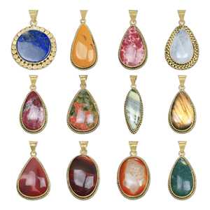 Prix d'usine Bijoux fantaisie en laiton plaqué or avec pierres précieuses mélangées, pendentifs breloques vintage, collier de cristaux assortis style religieux - Product Image 1